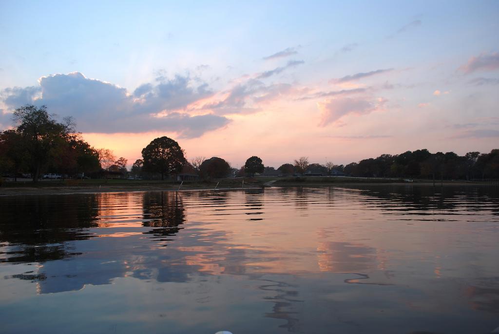 Lake Fork Marina & Motel Gunter Kültér fotó